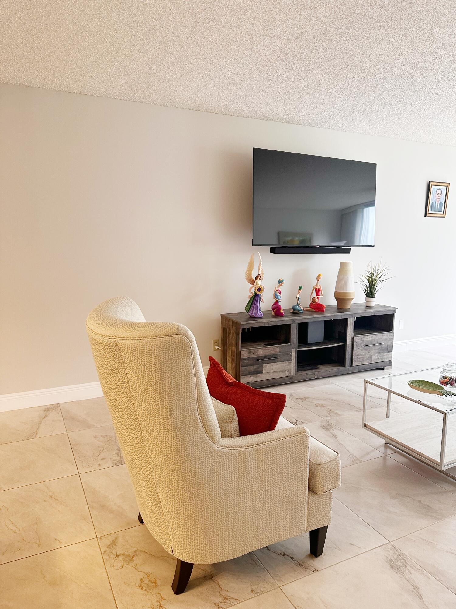 6698 N 10th Ave Avenue N # 116 — Photo 4