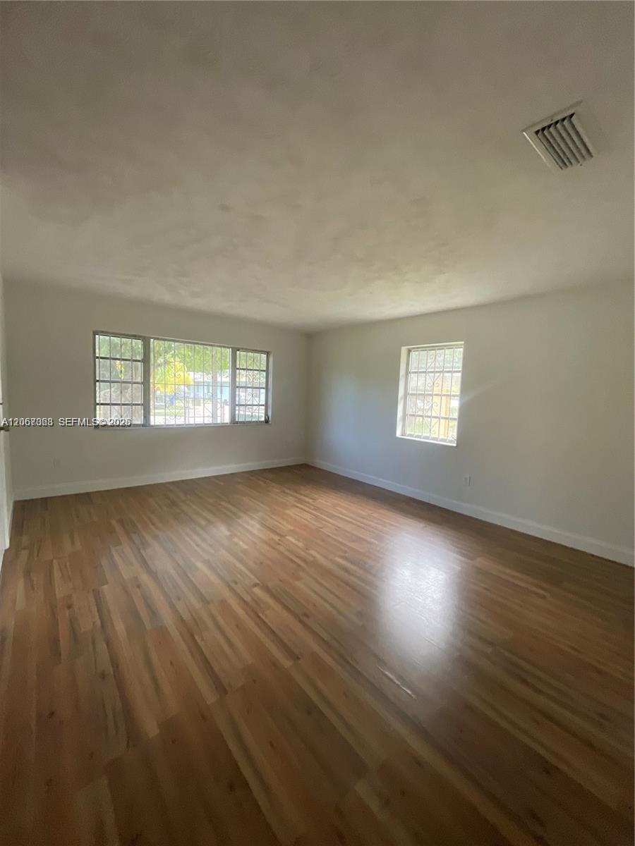1388 NW 101 St # 1388 — Photo 3