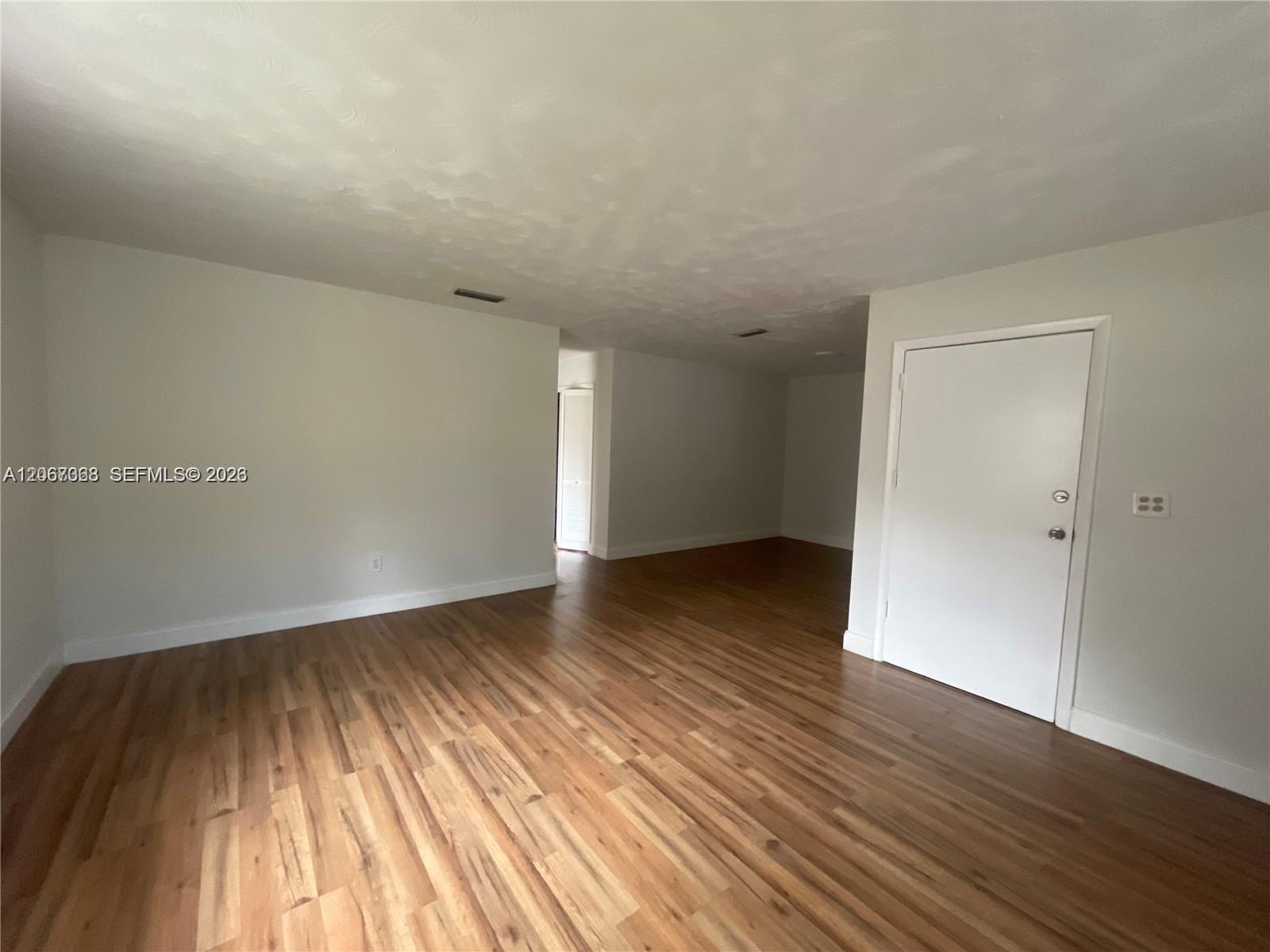 1388 NW 101 St # 1388 — Photo 5