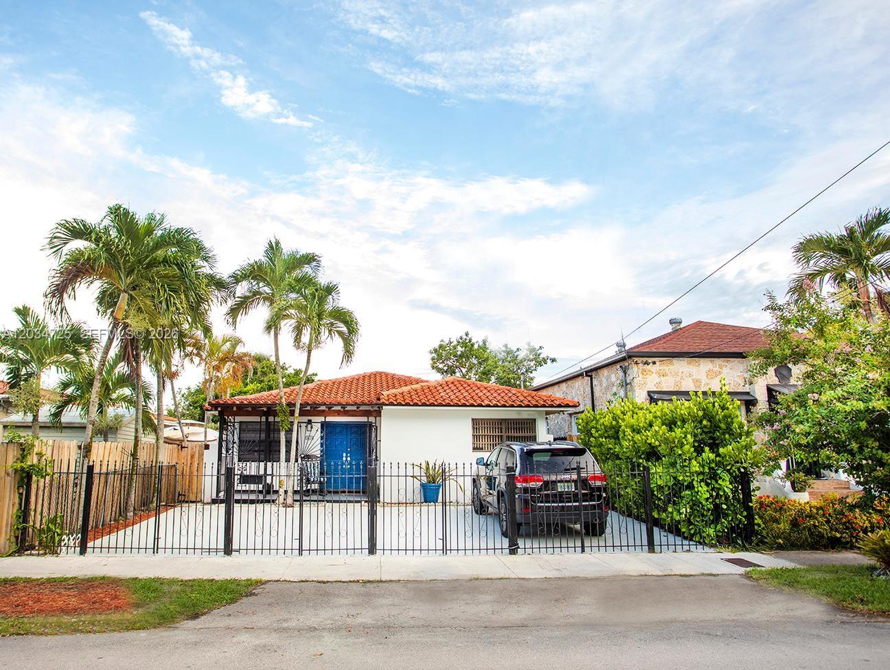 3610 SW 14th St, Miami FL 33145