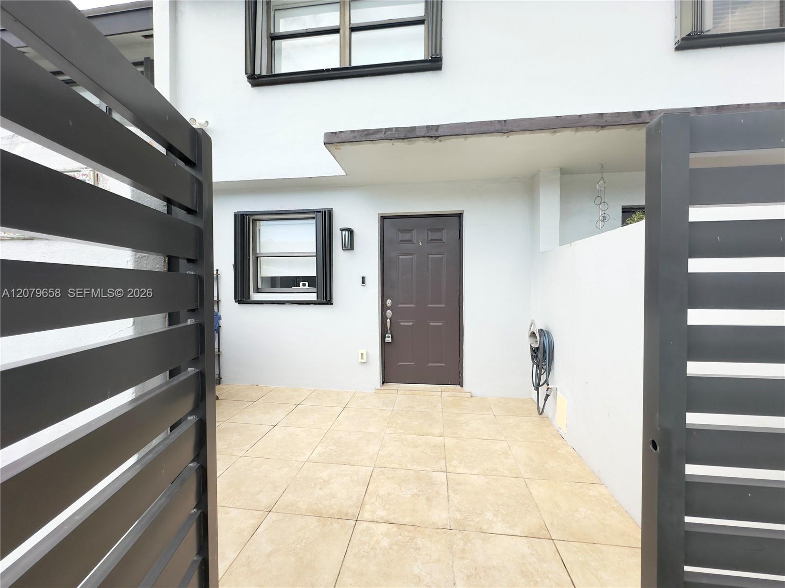 8010 SW 152nd Ave # 211 — Photo 2