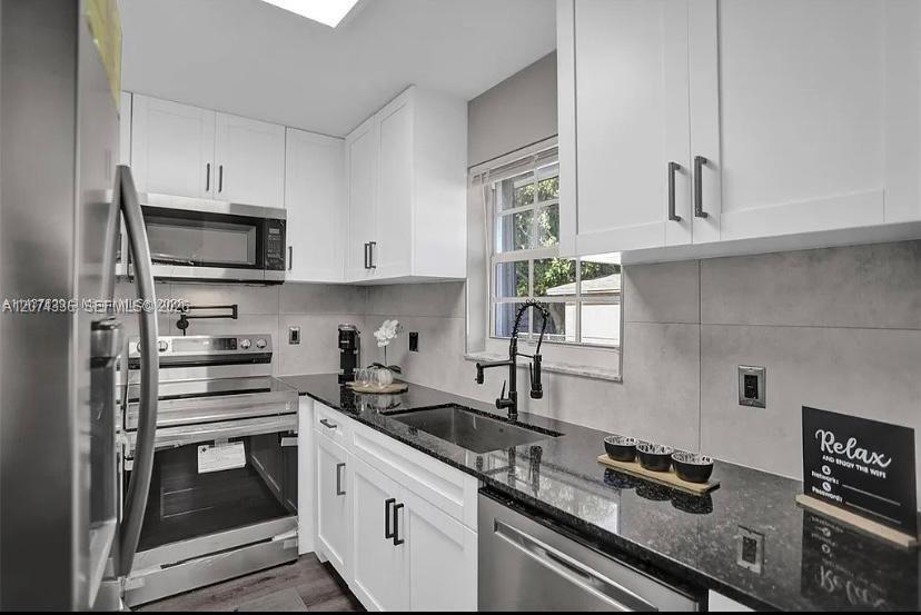 302 NW 9th St — Photo 5