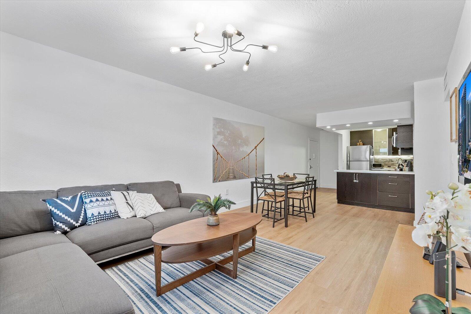 3522 NE 166TH Street # 6 — Photo 4