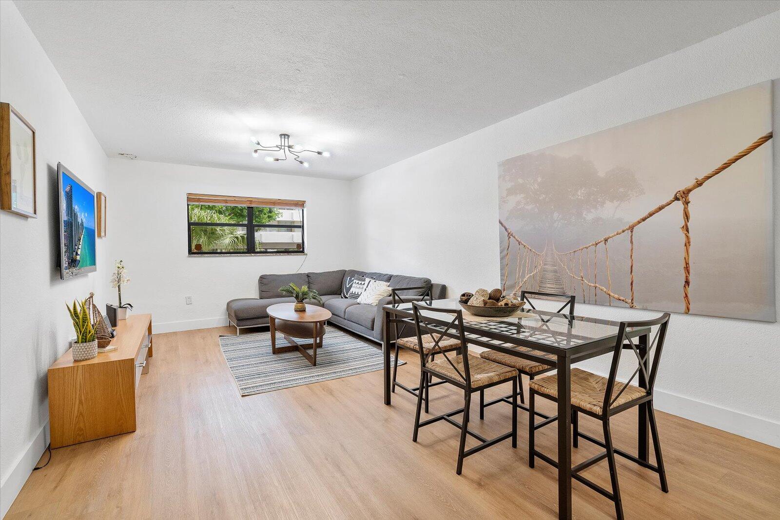 3522 NE 166TH Street # 6 — Photo 5