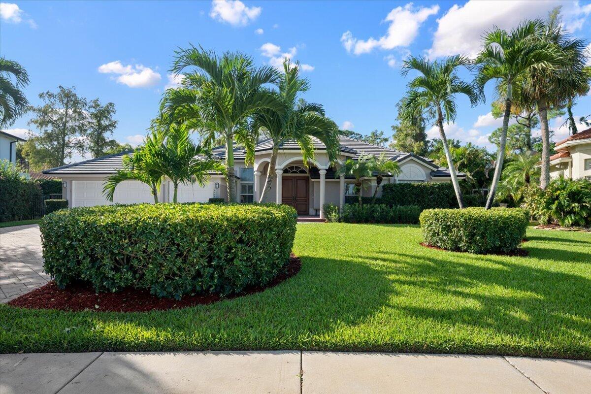 15522 Cypress Park Drive — Photo 2