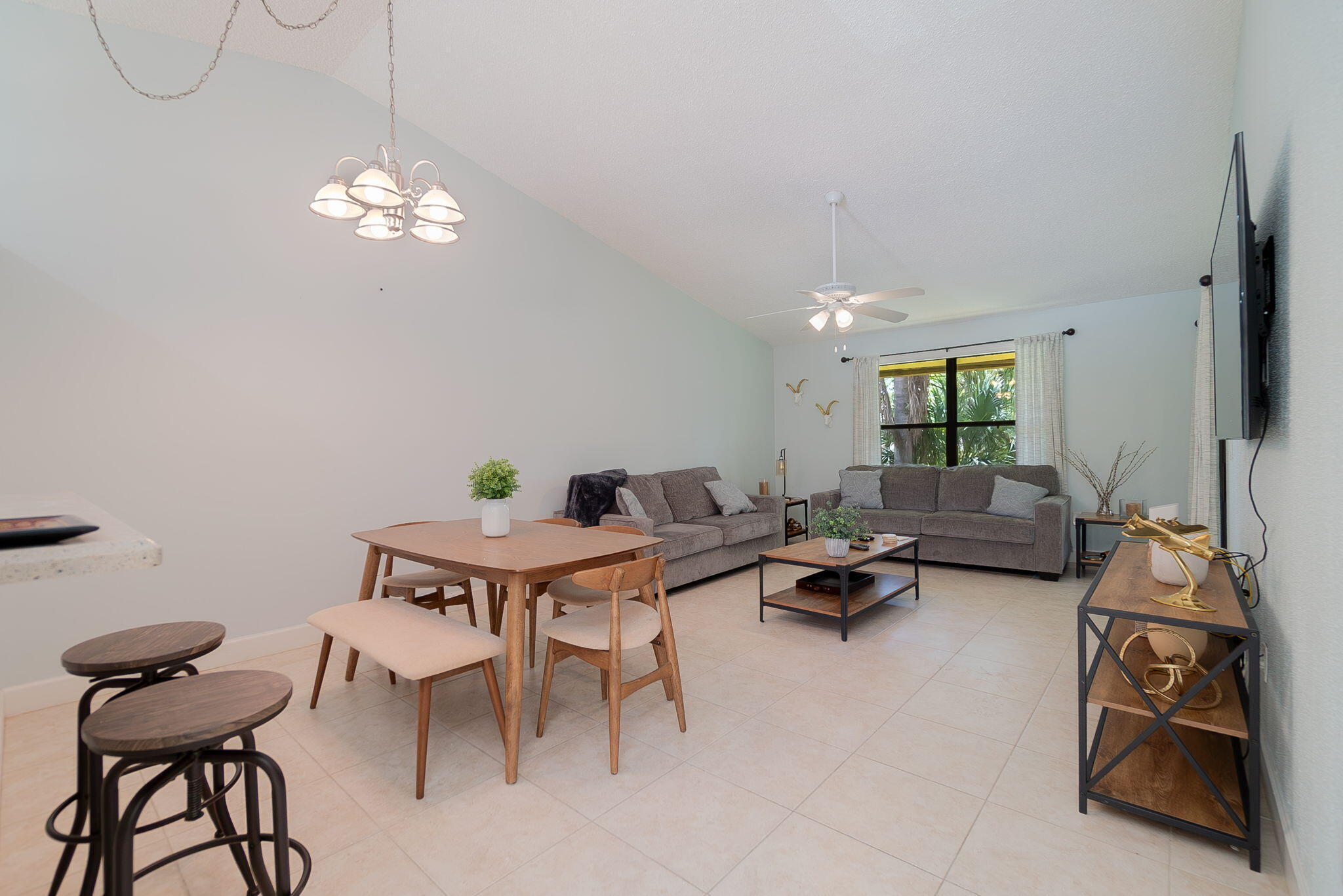 13095 Belhaven Court # 11, Wellington FL 33414