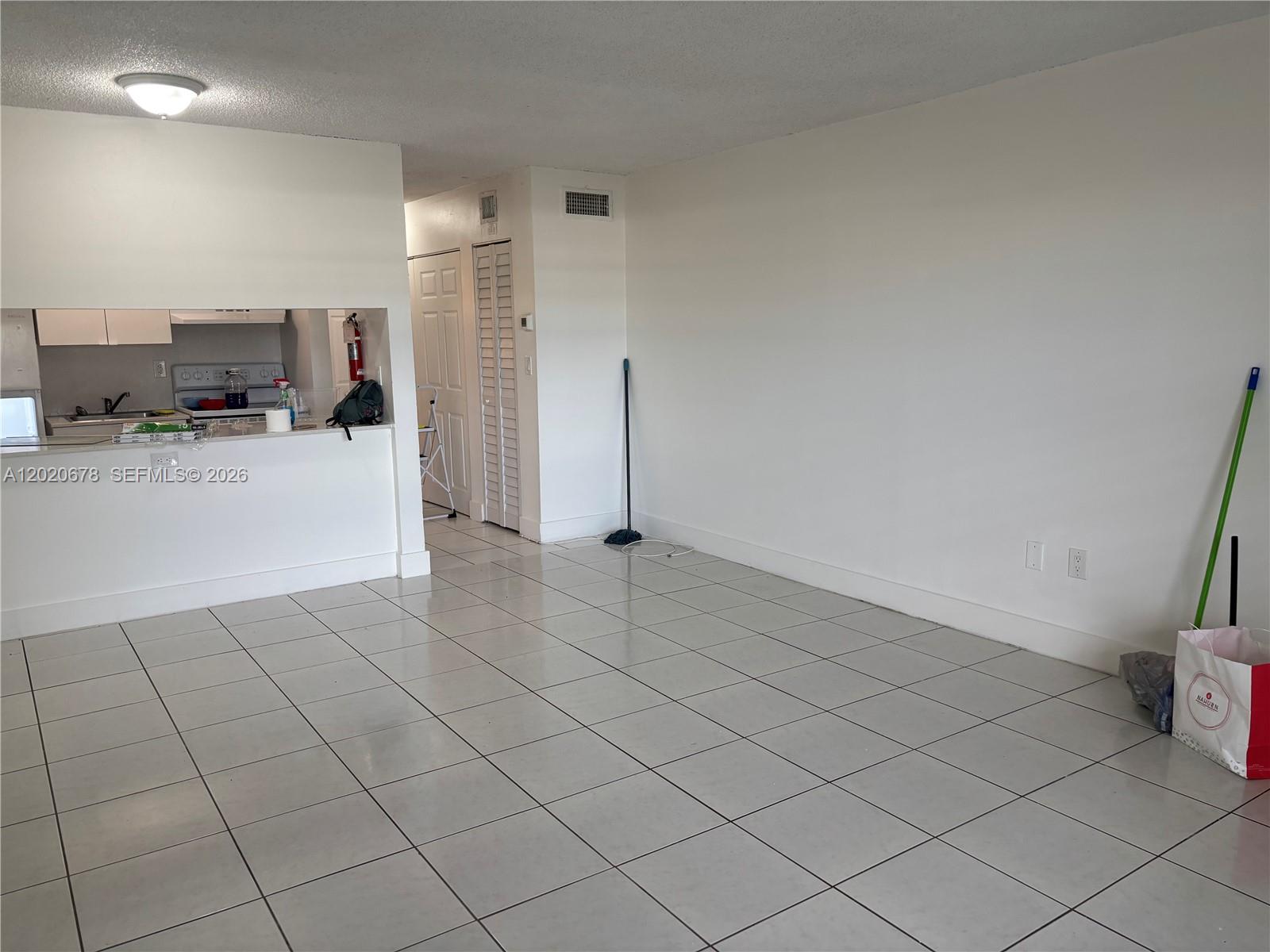 251 NW 177th St # 109, Miami Gardens FL 33169