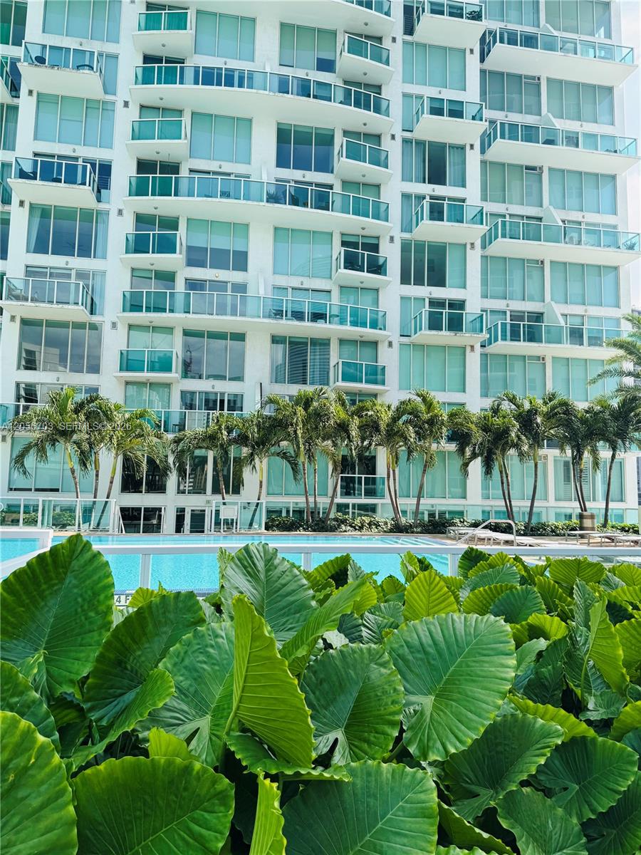 41 SE 5th # 2204, Miami FL 33131