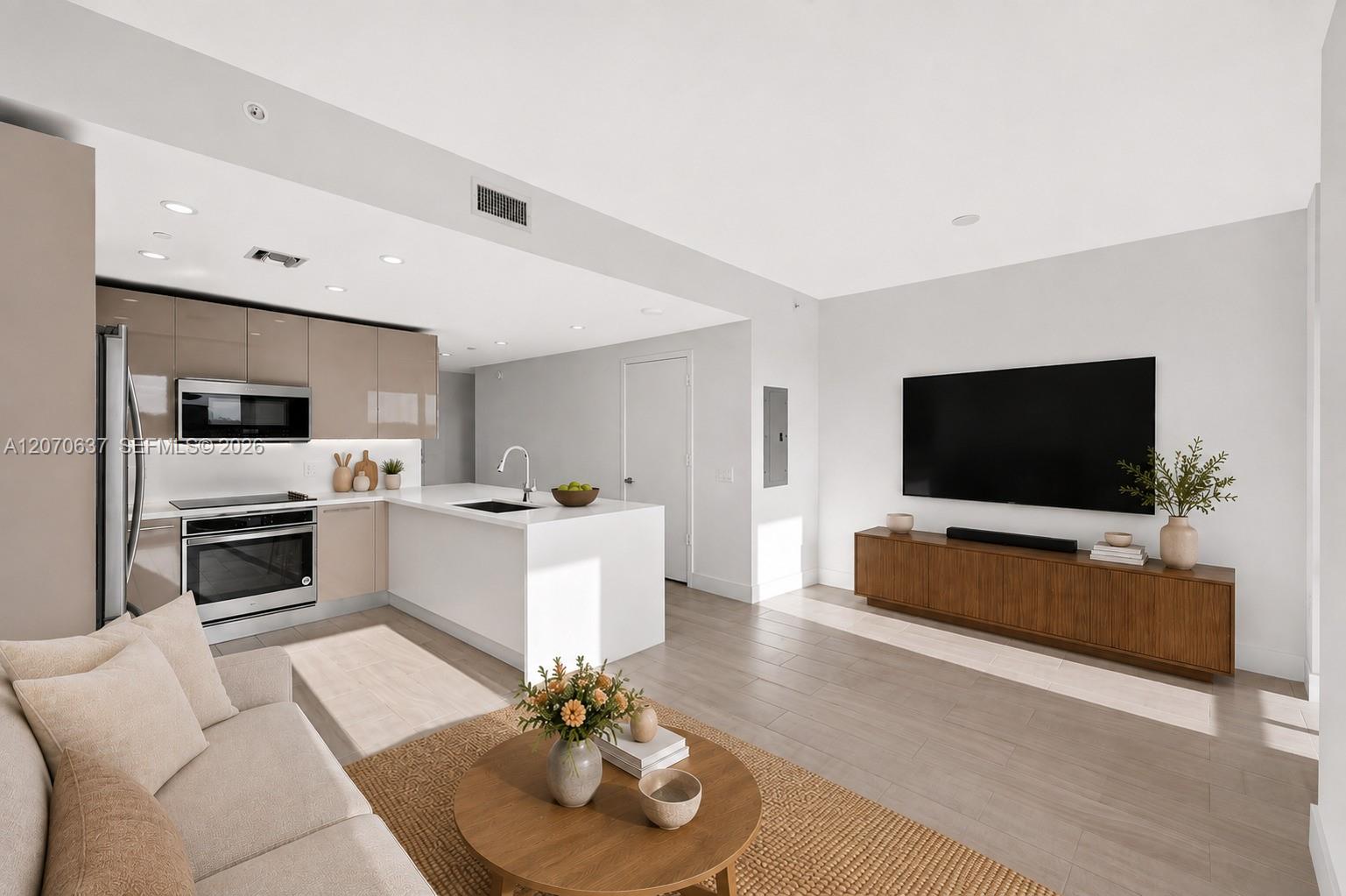 2000 Metropica Way # 417 — Photo 3