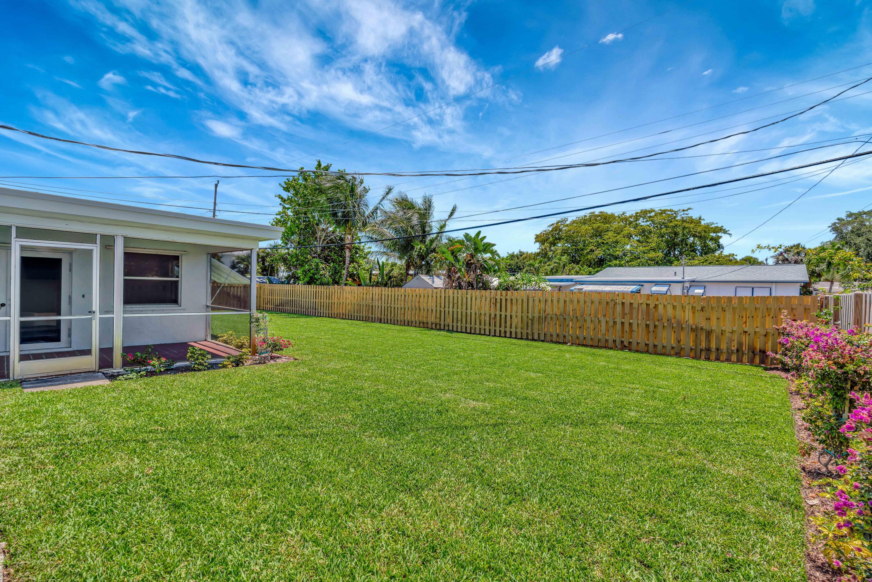 713 Gumtree Road — Photo 4