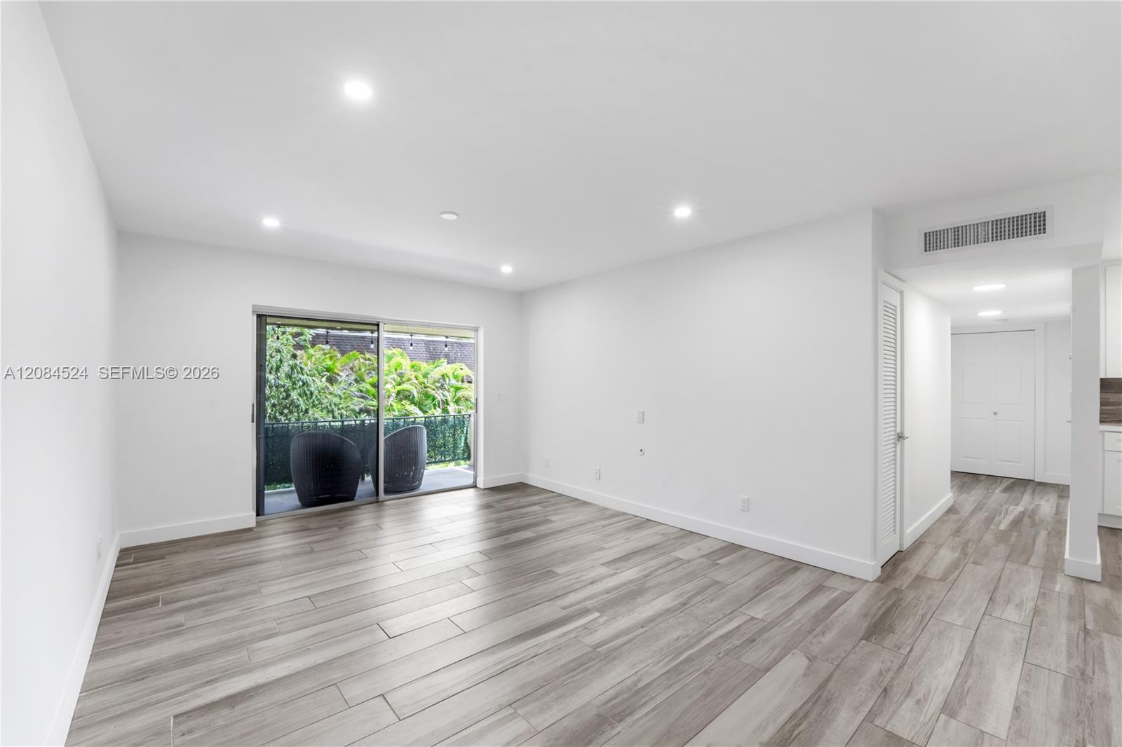 9003 SW 138th St # 27 — Photo 5
