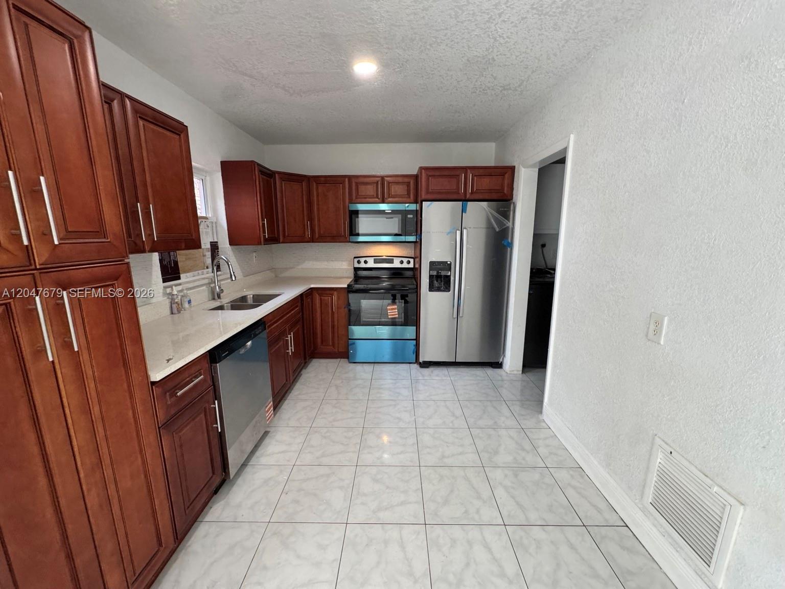7612 Plantation Blvd — Photo 4