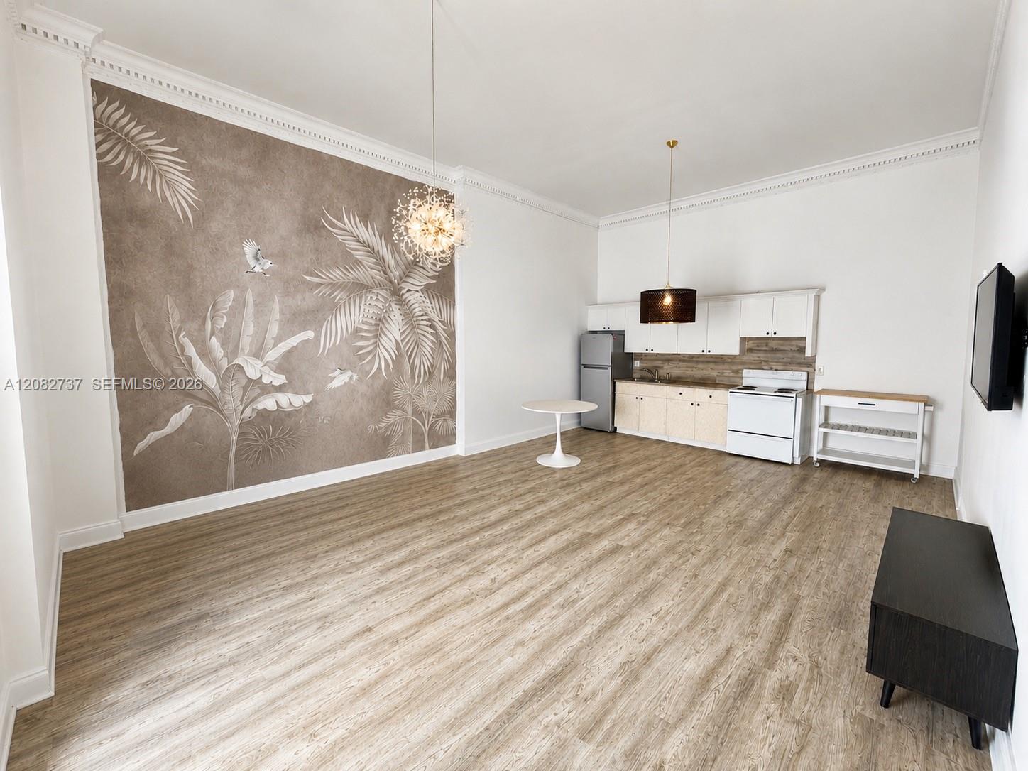 3025 Indian Creek Dr # 110 — Photo 3