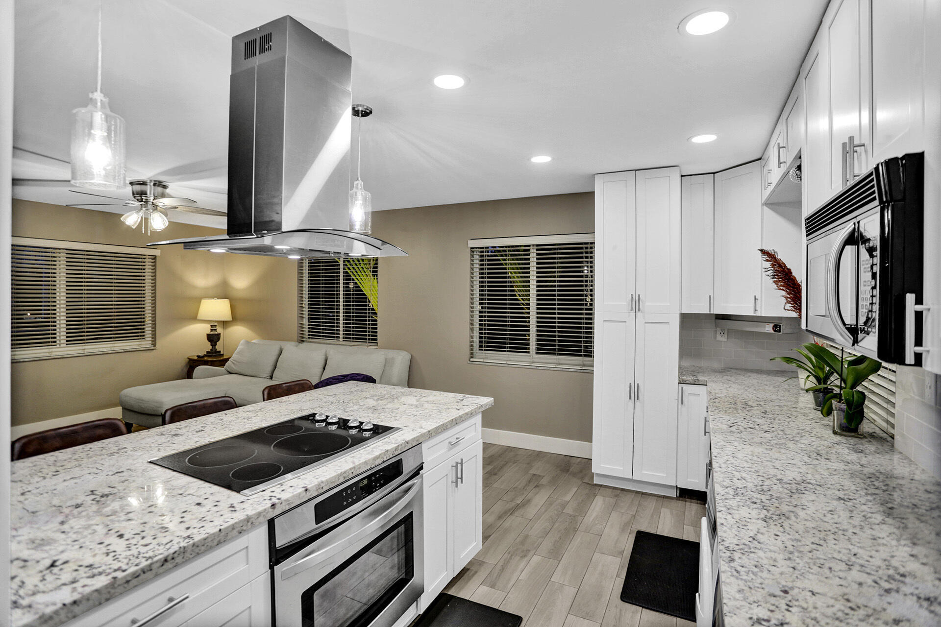 600 NE 7TH Avenue # 8 — Photo 5