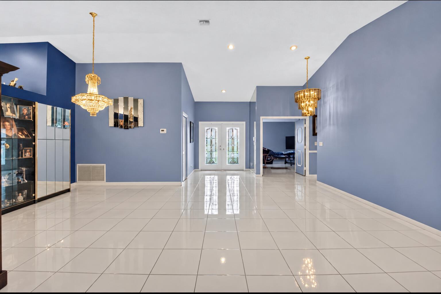 8261 LAKE CYPRESS Road — Photo 3
