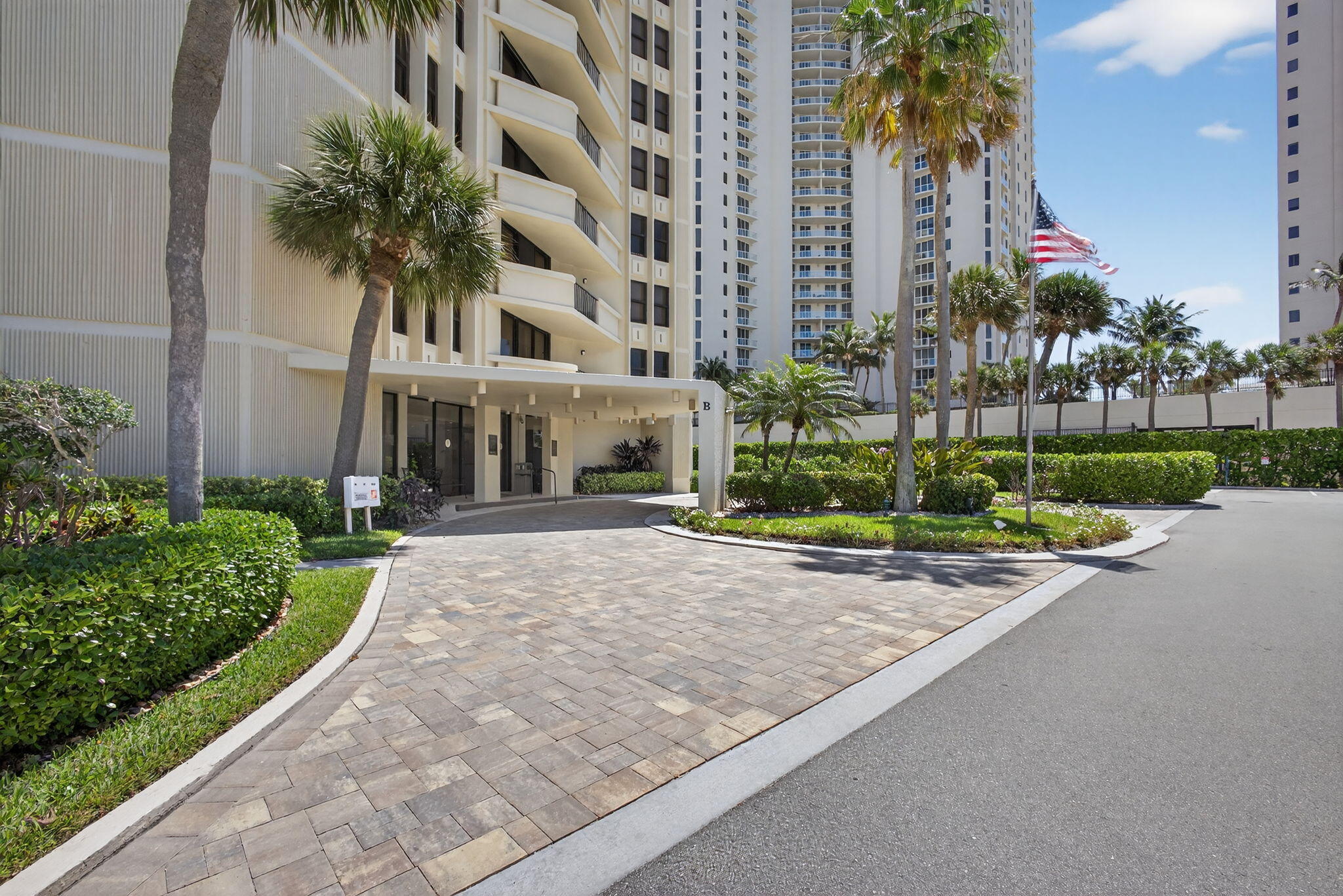 2800 N Ocean Drive, Singer Island FL 33404