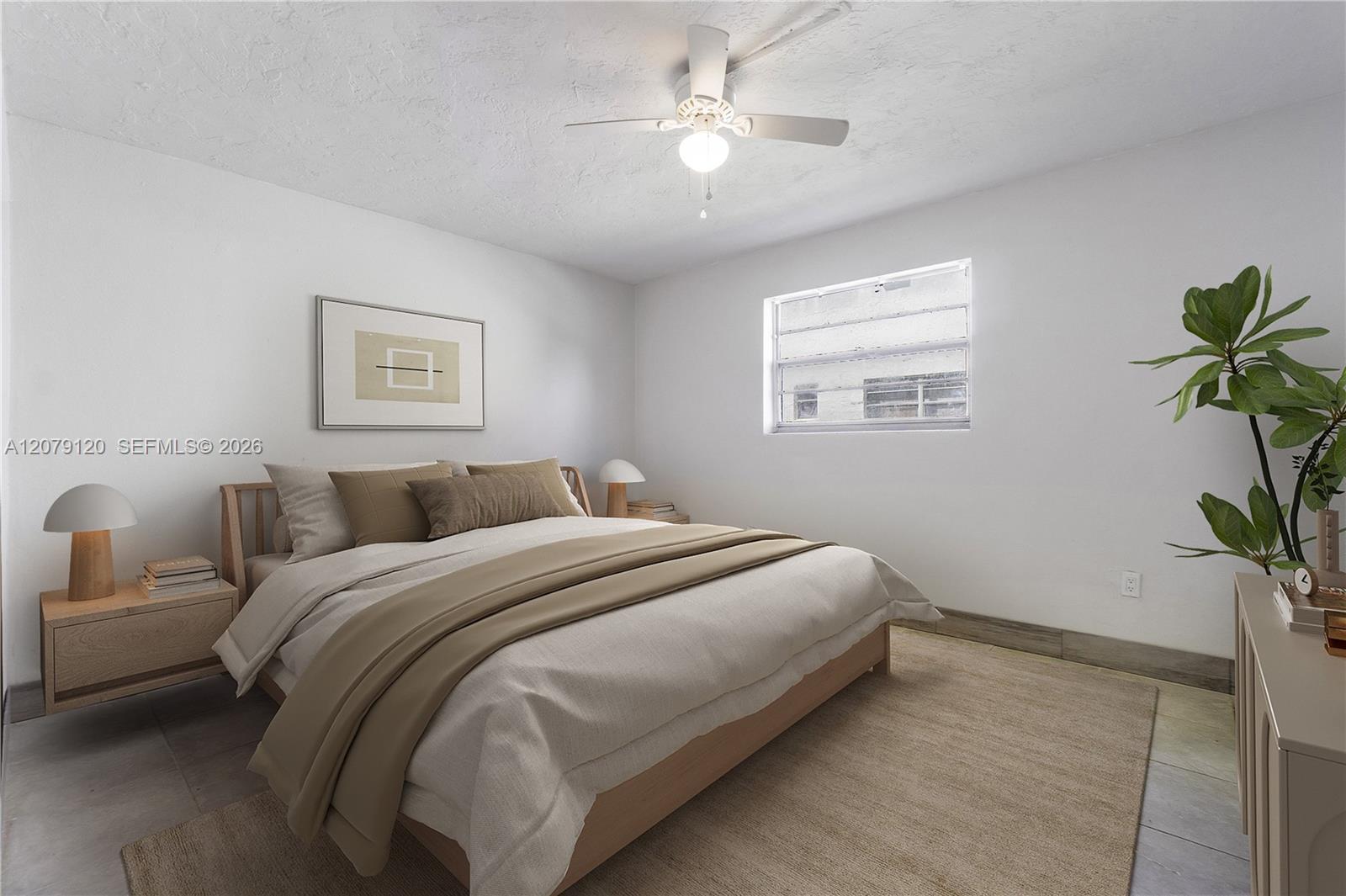 332 SW 3rd St # 9 — Photo 3