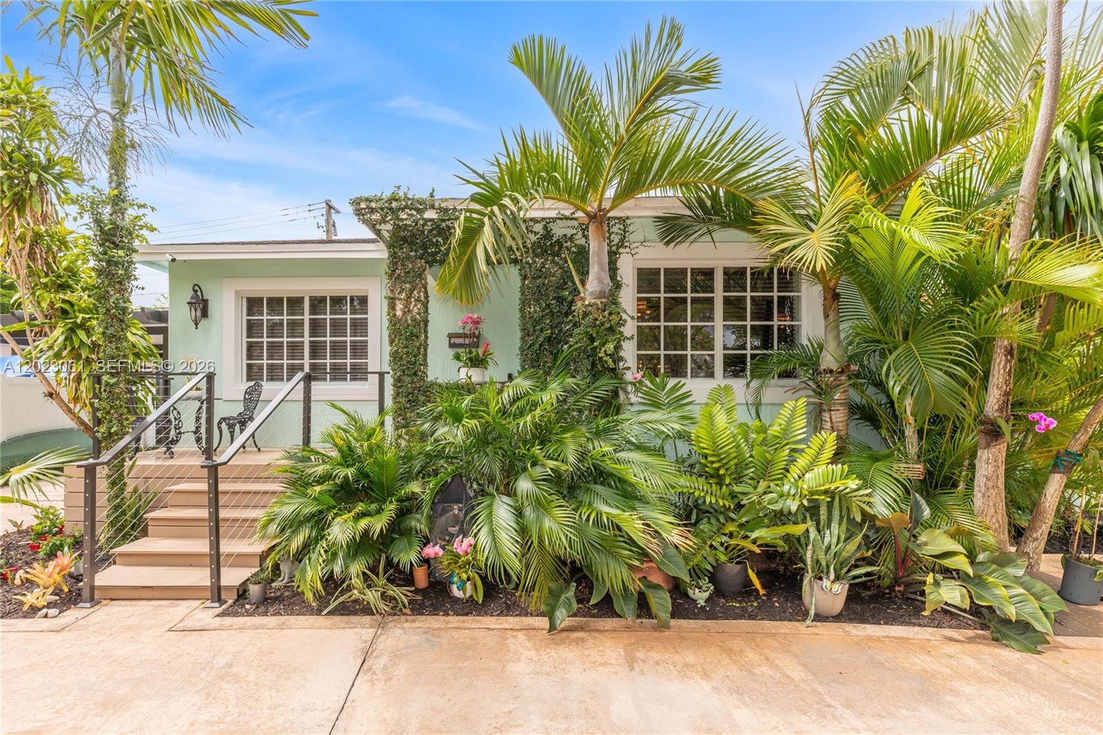 6520 SW 16th Ter, West Miami FL 33155