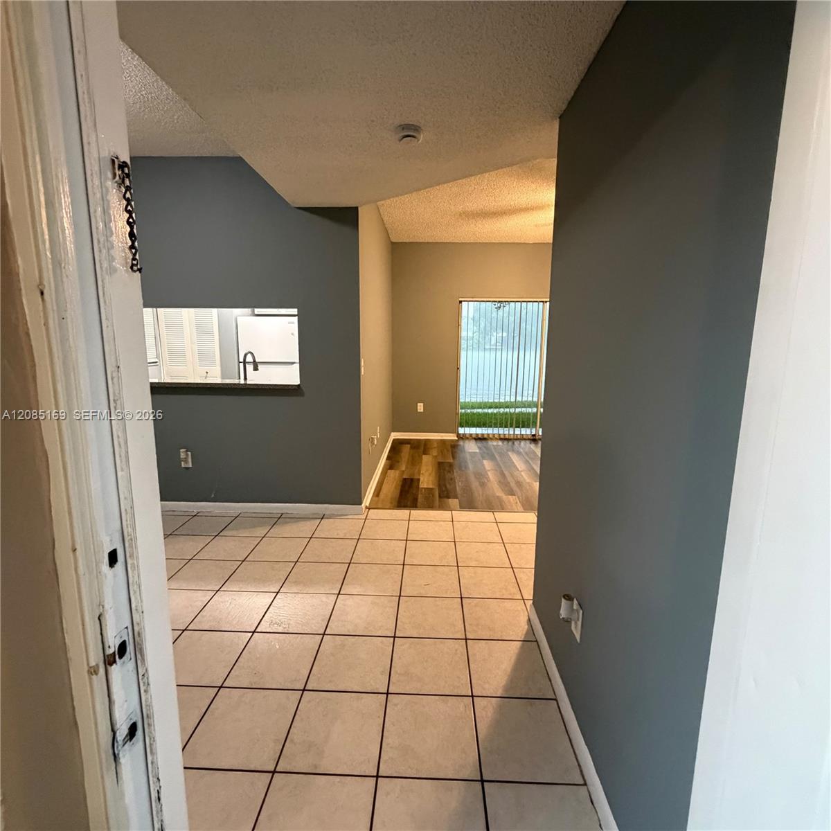 1851 NW 96th Ter # 6A — Photo 3