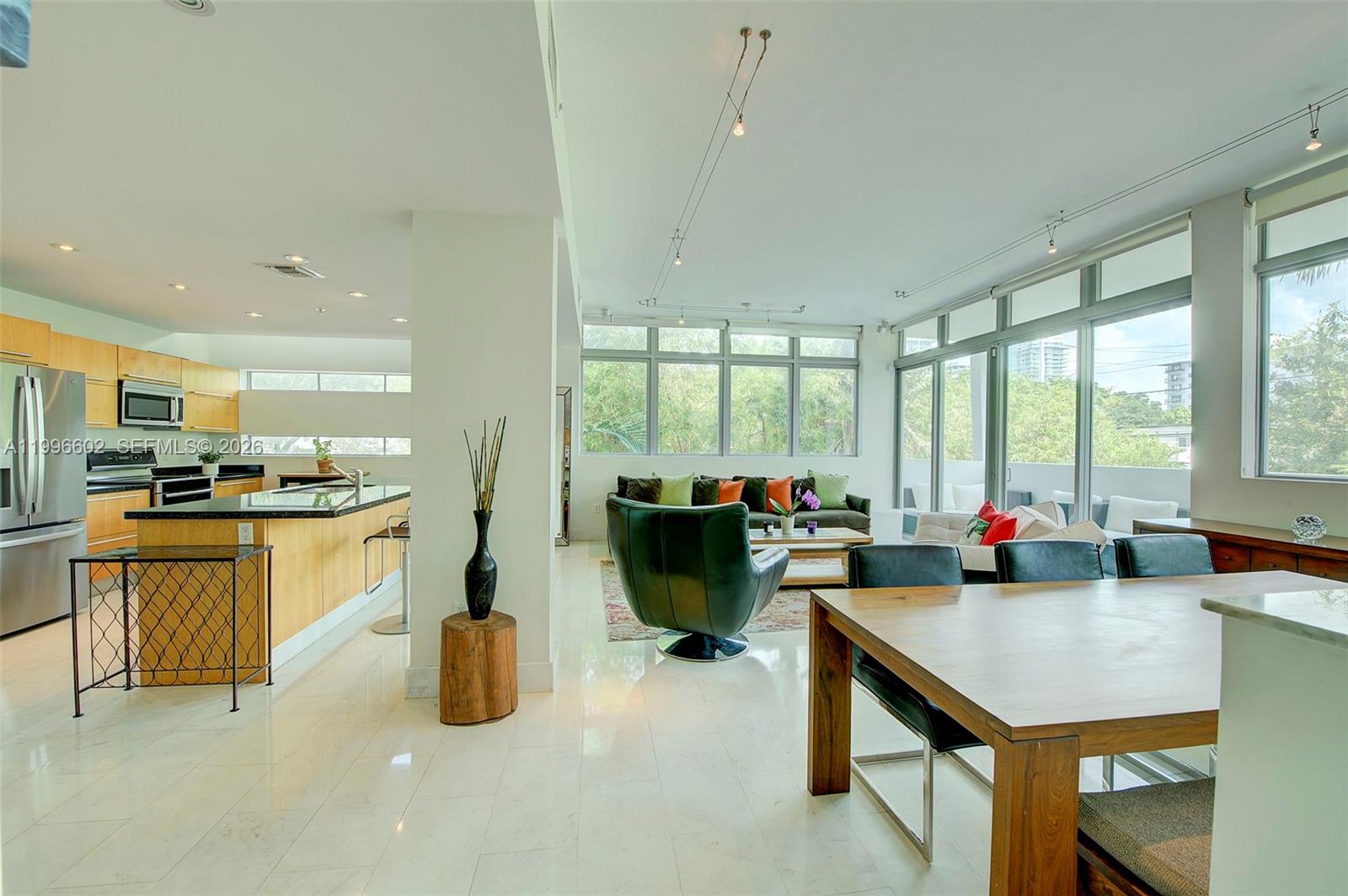1577 Bay Rd # 201, Miami Beach FL 33139