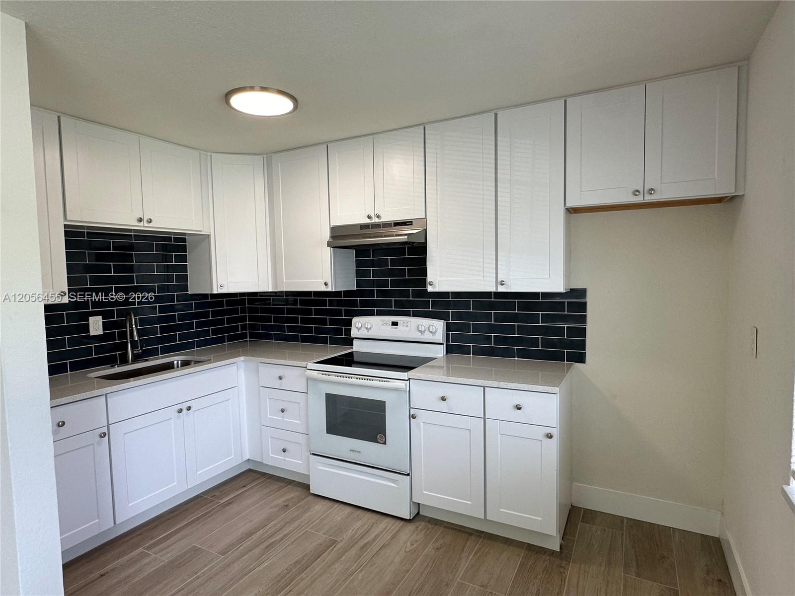 1048 E Avenue E # 3, Riviera Beach FL 33404