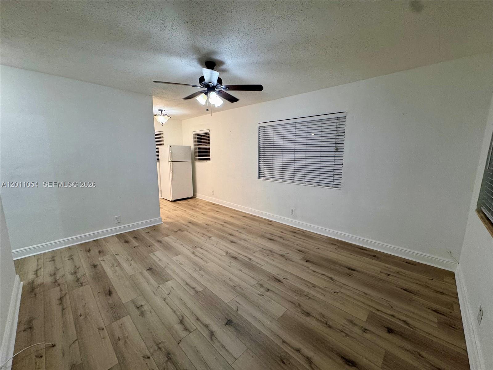 2240 NE 171st St # 11, North Miami Beach FL 33160