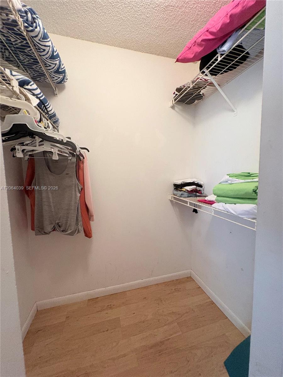 929 Coral Club Dr # 929 — Photo 2