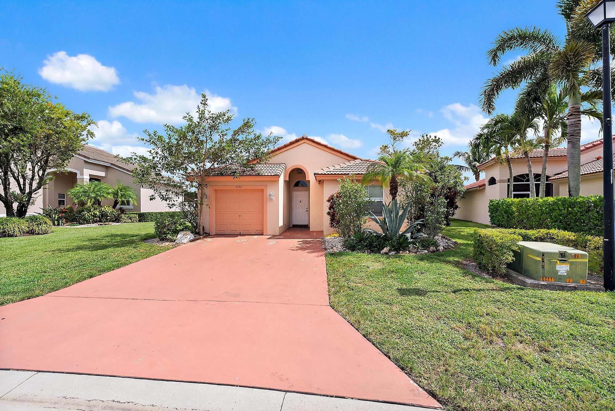 8193 Pelican Harbour Drive — Photo 2