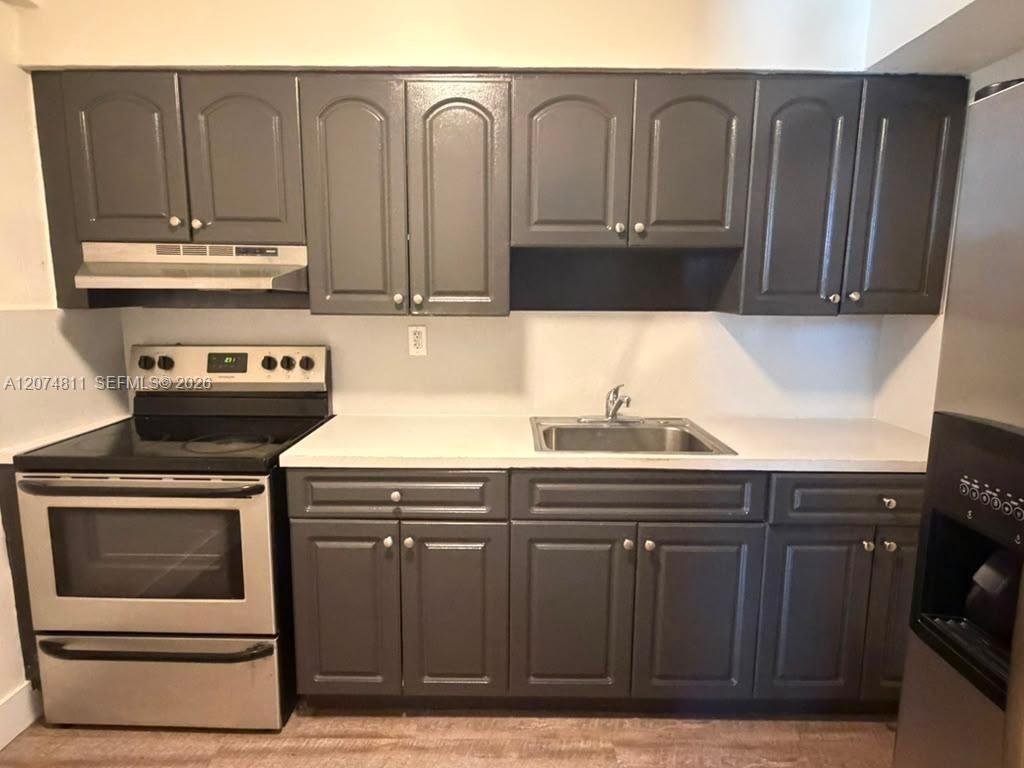 805 W 30th St # 11, Hialeah FL 33012