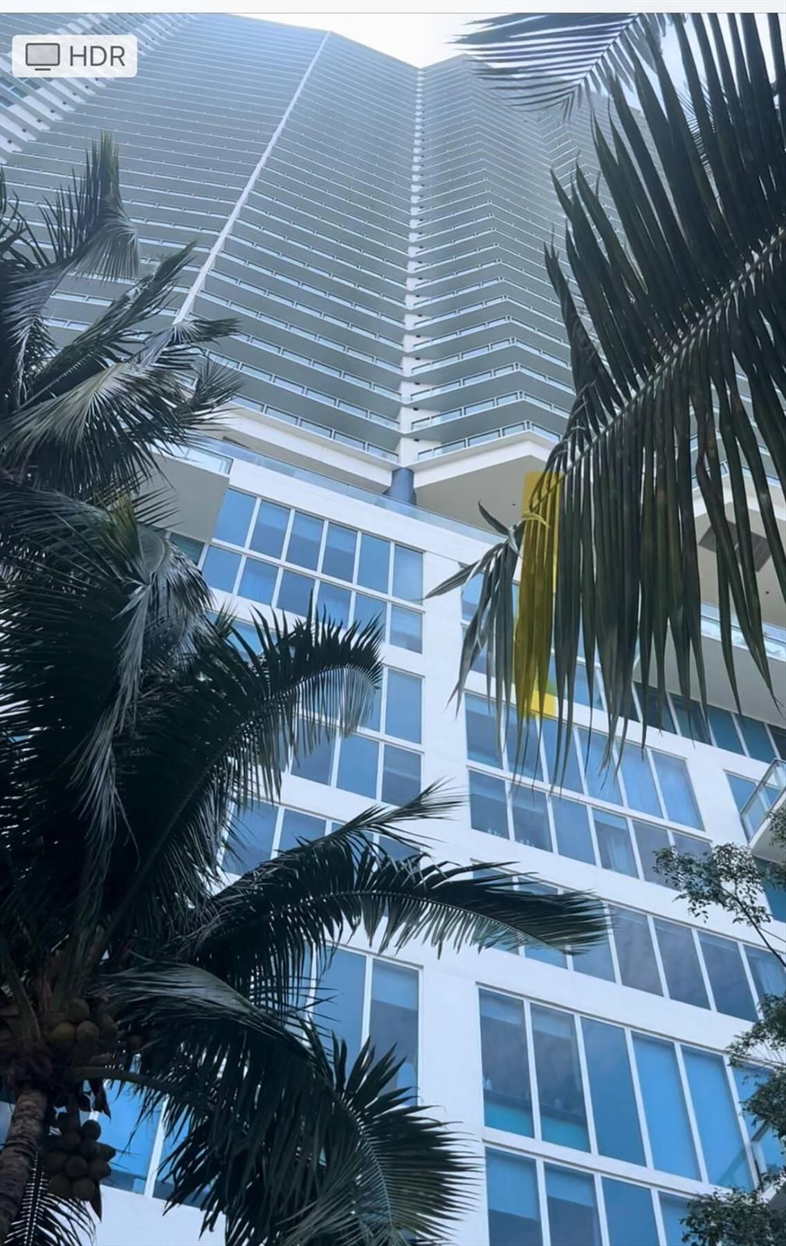 185 SW 7th Street # 1802, Miami FL 33130
