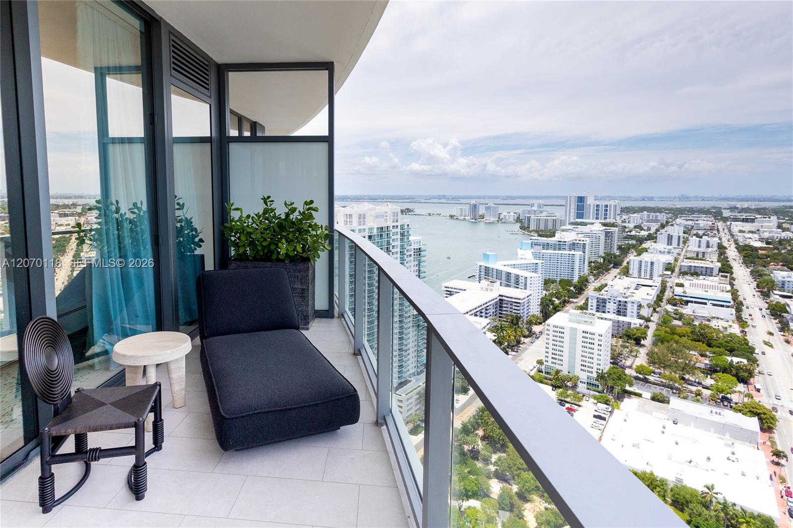 501 West Ave # 3404 View 14