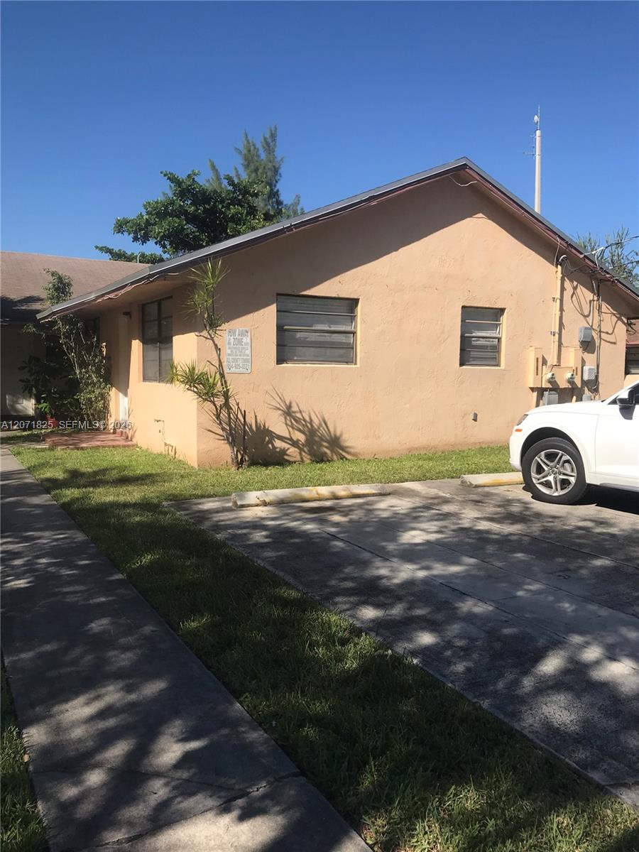 1008 SW 8th St # 1008 View 1