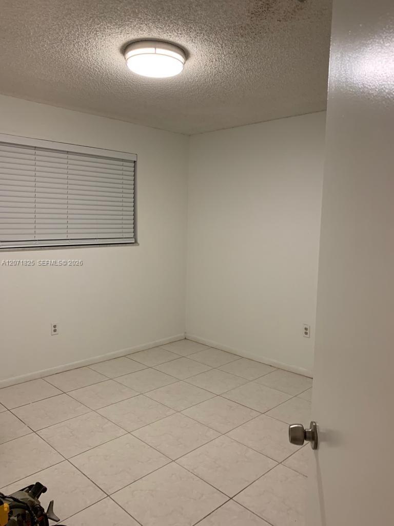 1008 SW 8th St # 1008 View 4