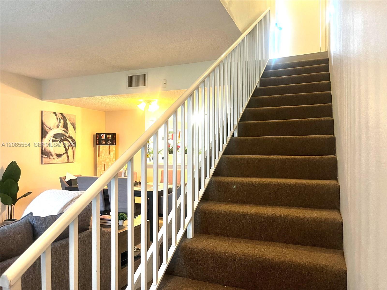 1210 Sorrento Dr — Photo 3