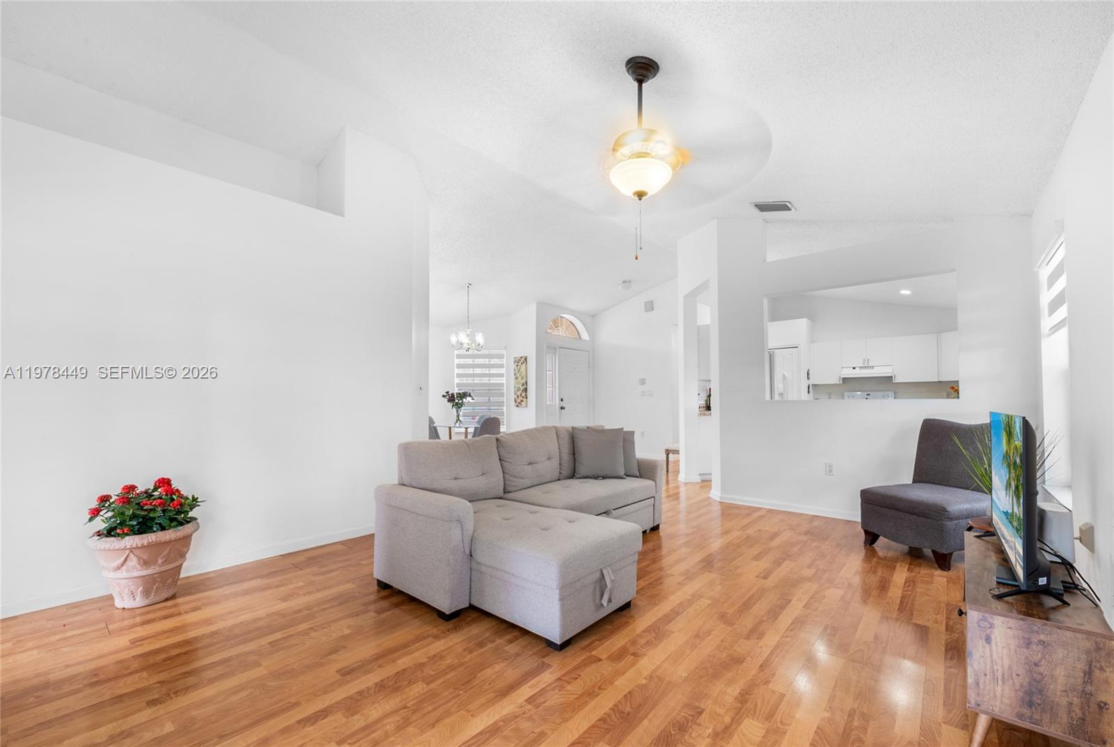 2020 SE 5th Pl View 12