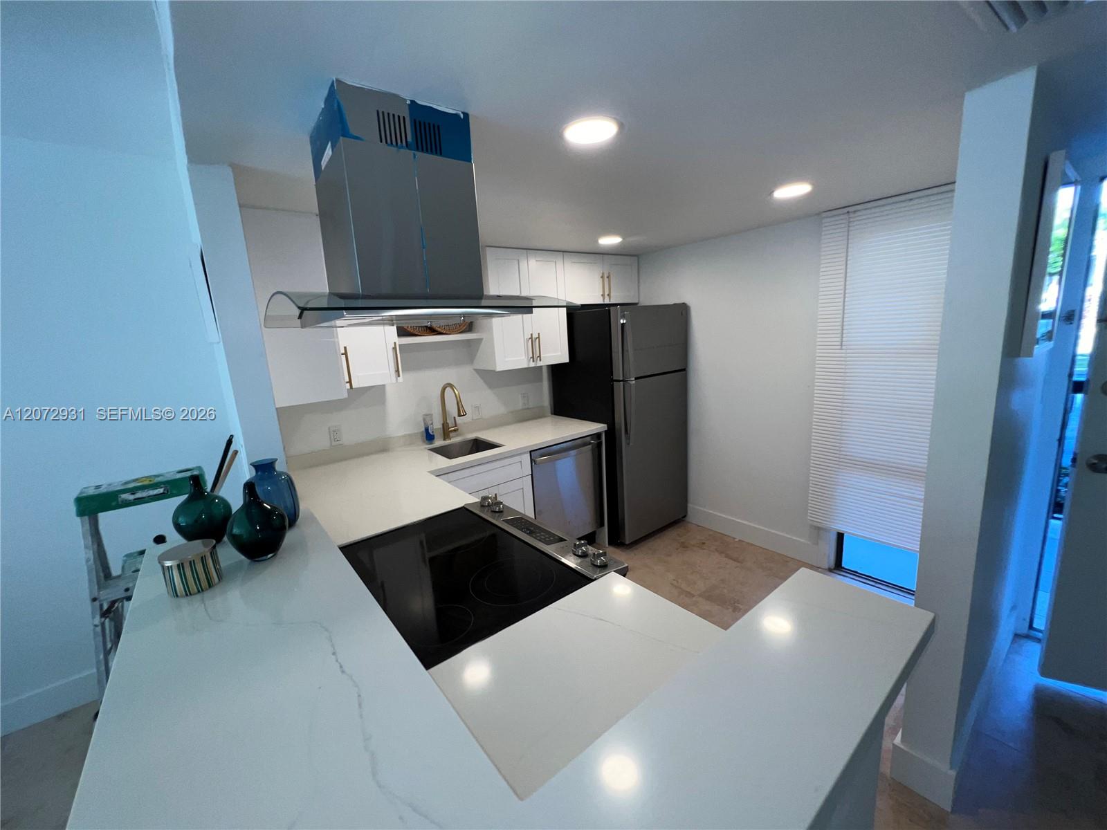 20500 W Country Club Dr # 117 — Photo 4