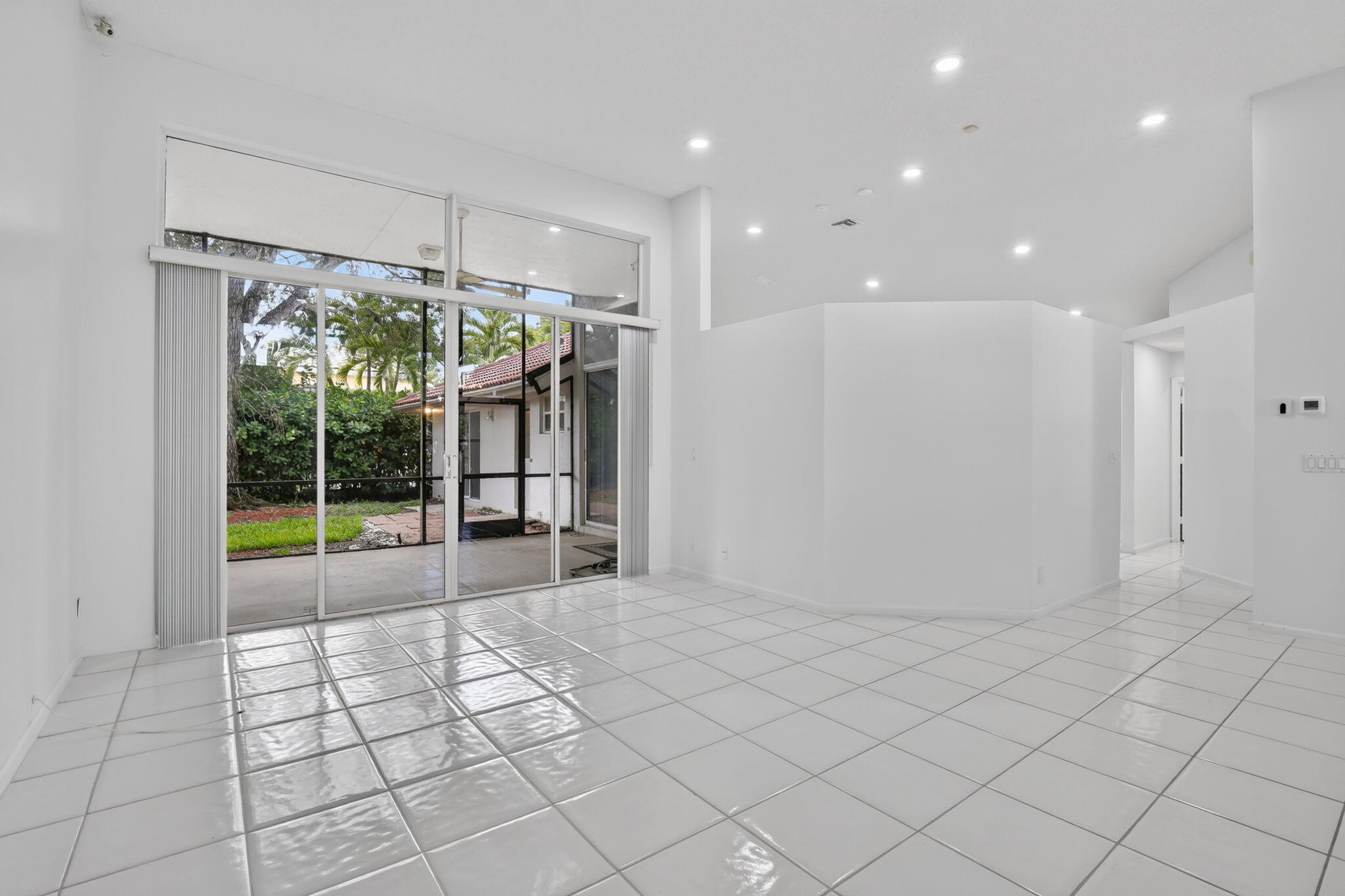 924 SPOONBILL Circle — Photo 5