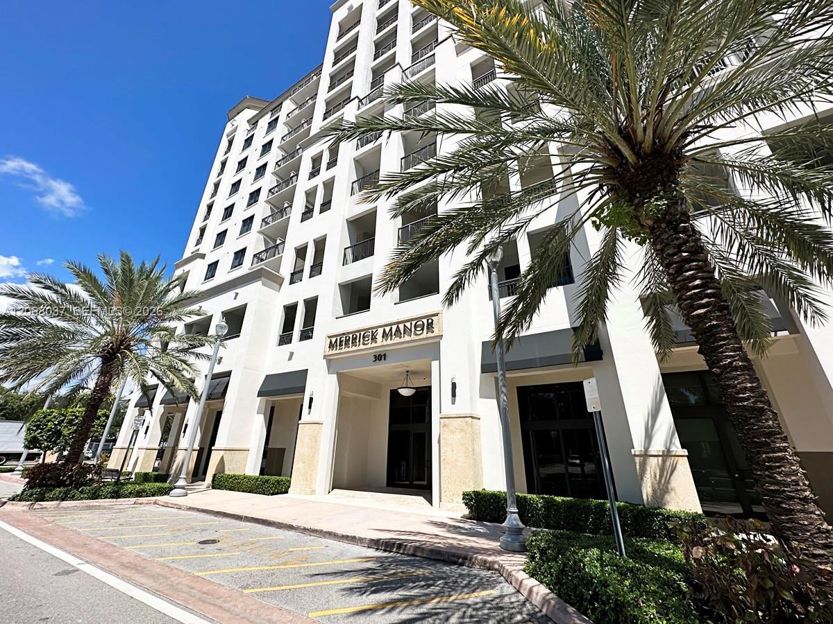 301 Altara Ave # 609 View 3