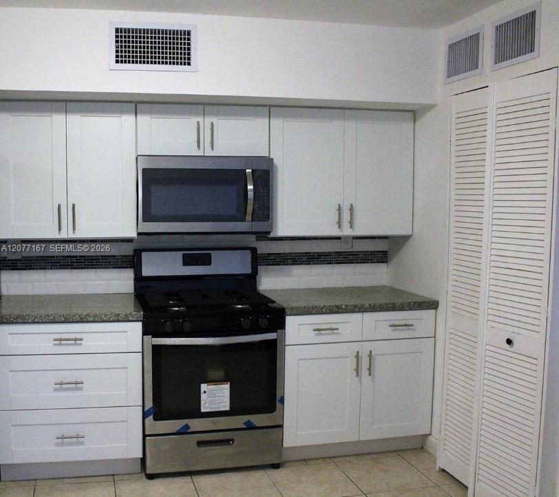 7133 SW 109th Ct — Photo 2