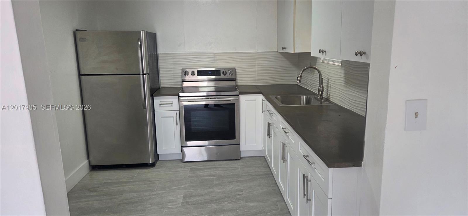 2761 NW 16th Ter # 2, Miami FL 33125