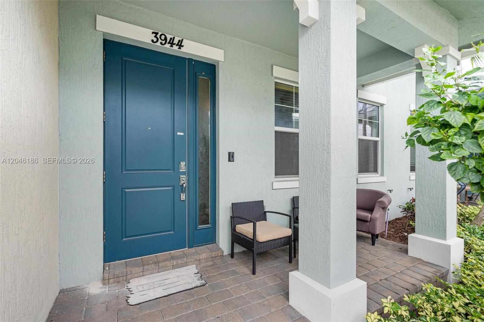 3944 Poinciana Ln — Photo 3