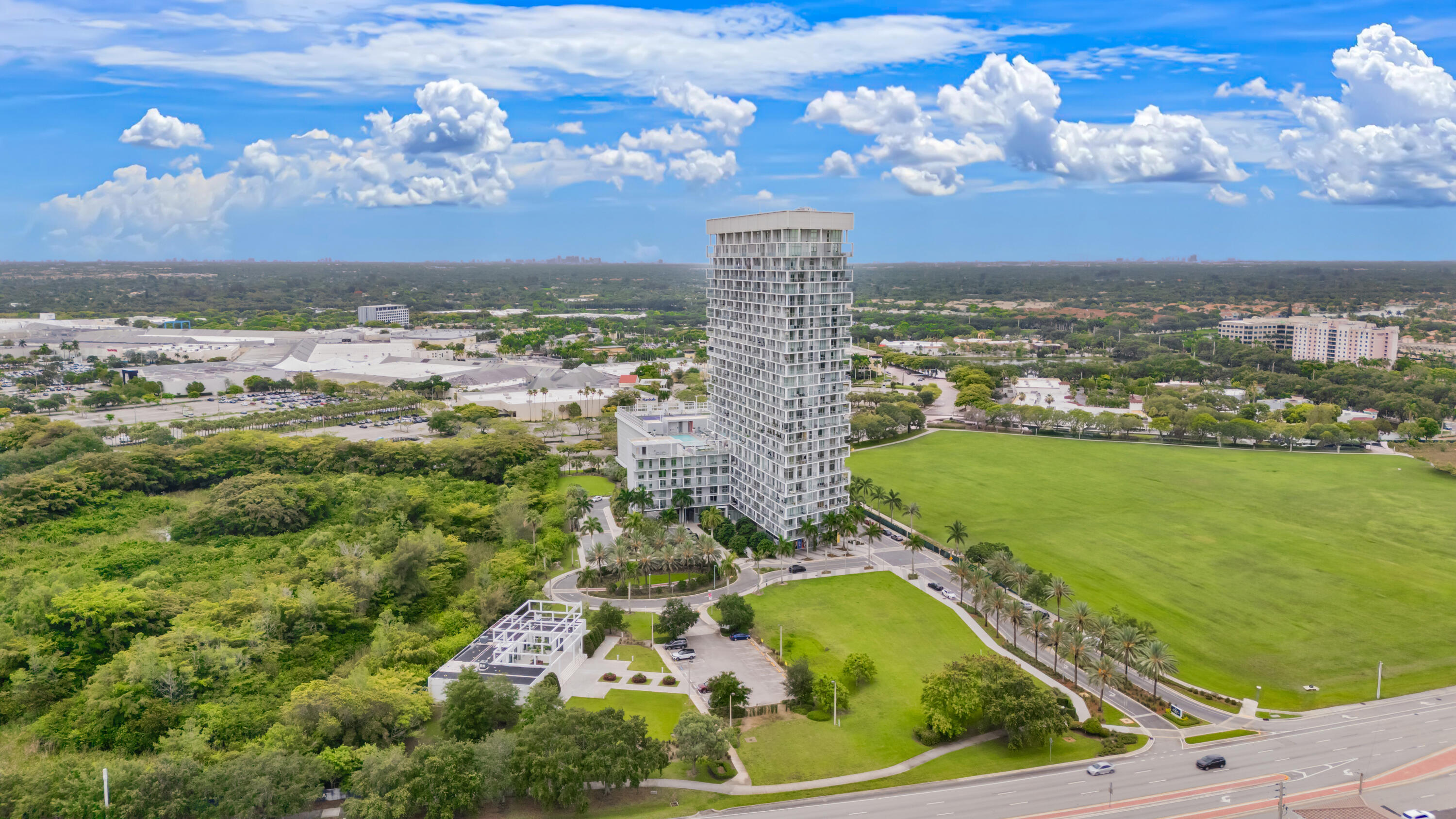 2000 Metropica Way # 214, Sunrise FL 33323