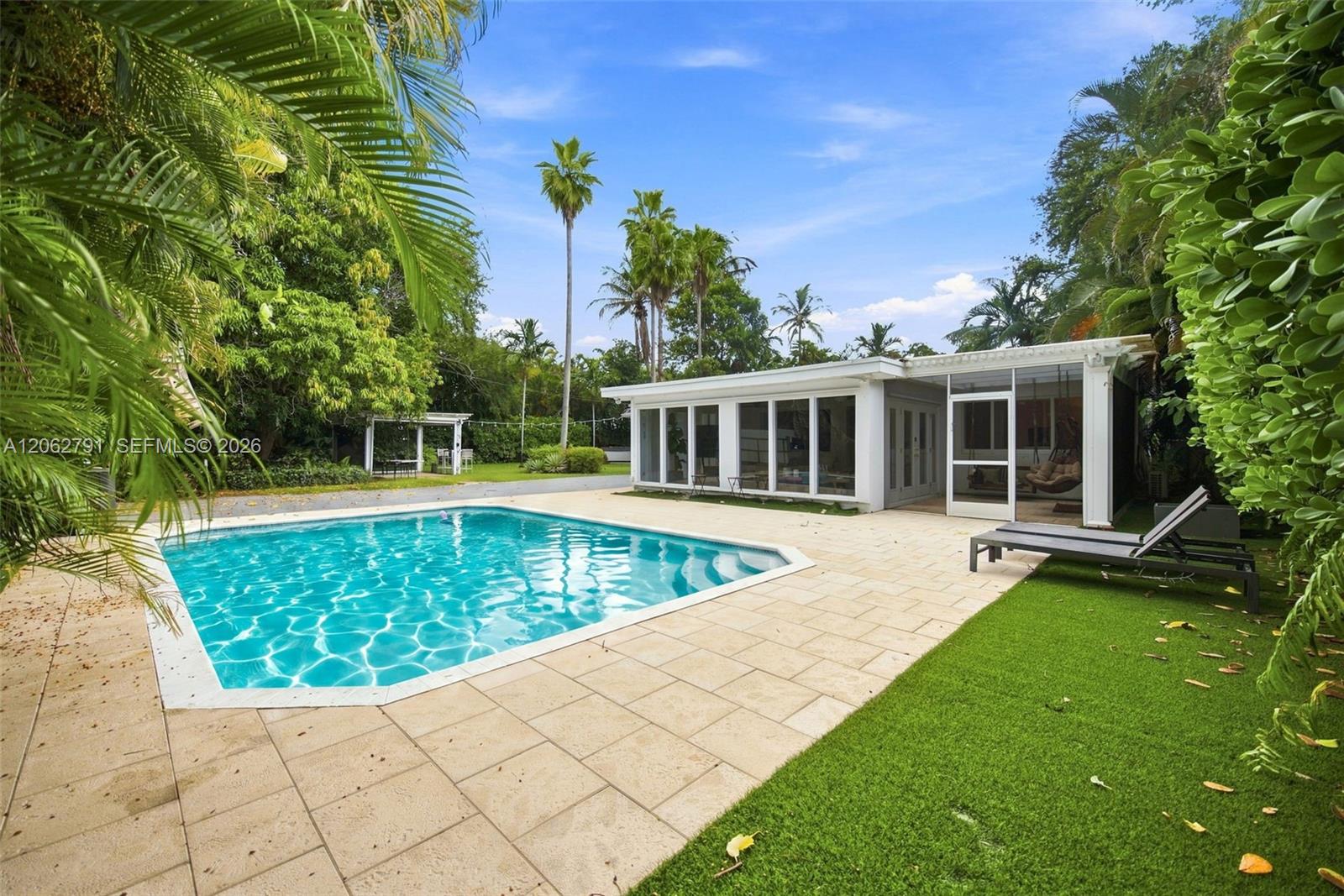 260 NE 95th St, Miami Shores FL 33138