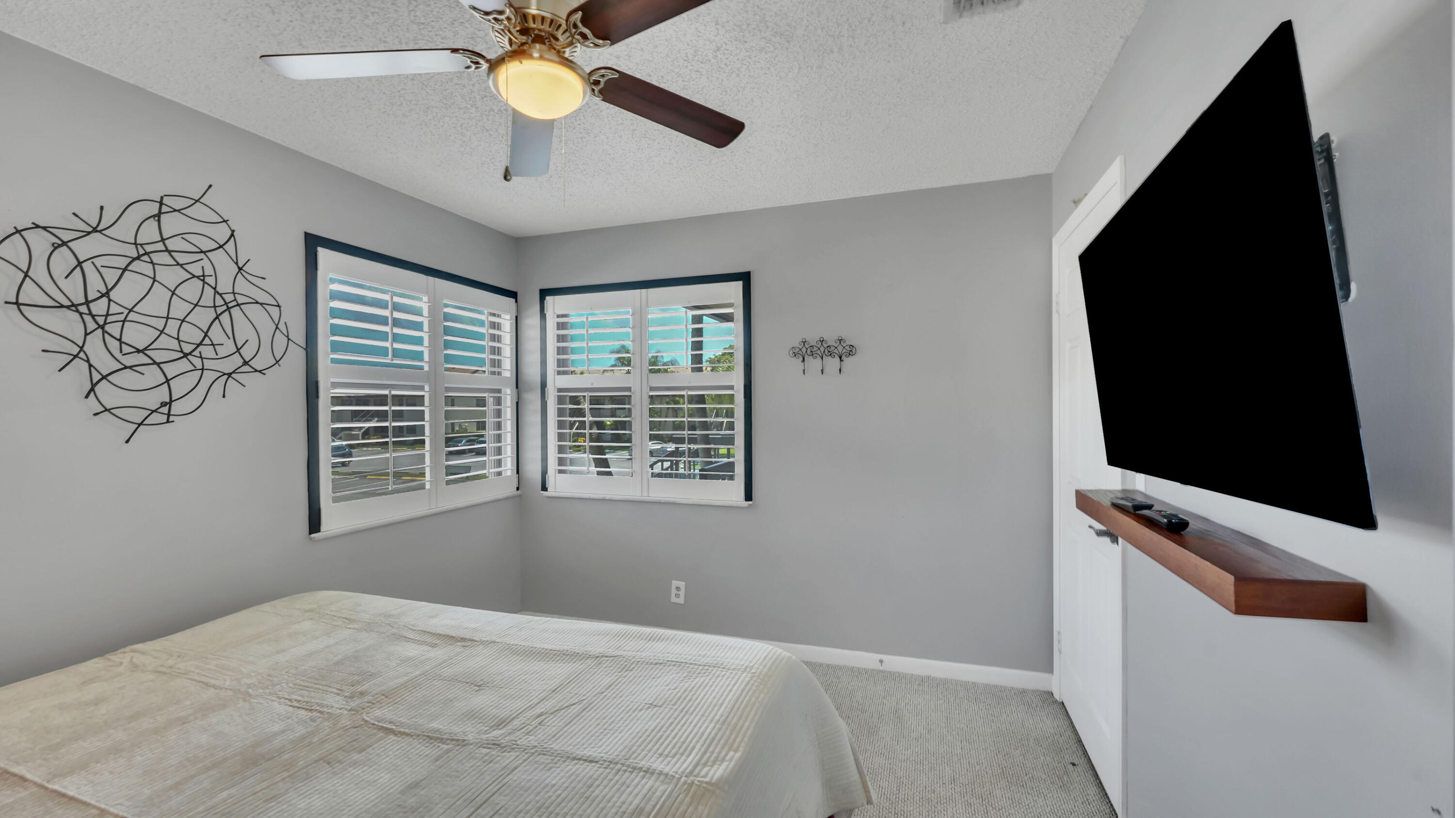 7618 Tahiti Lane # 206 — Photo 2