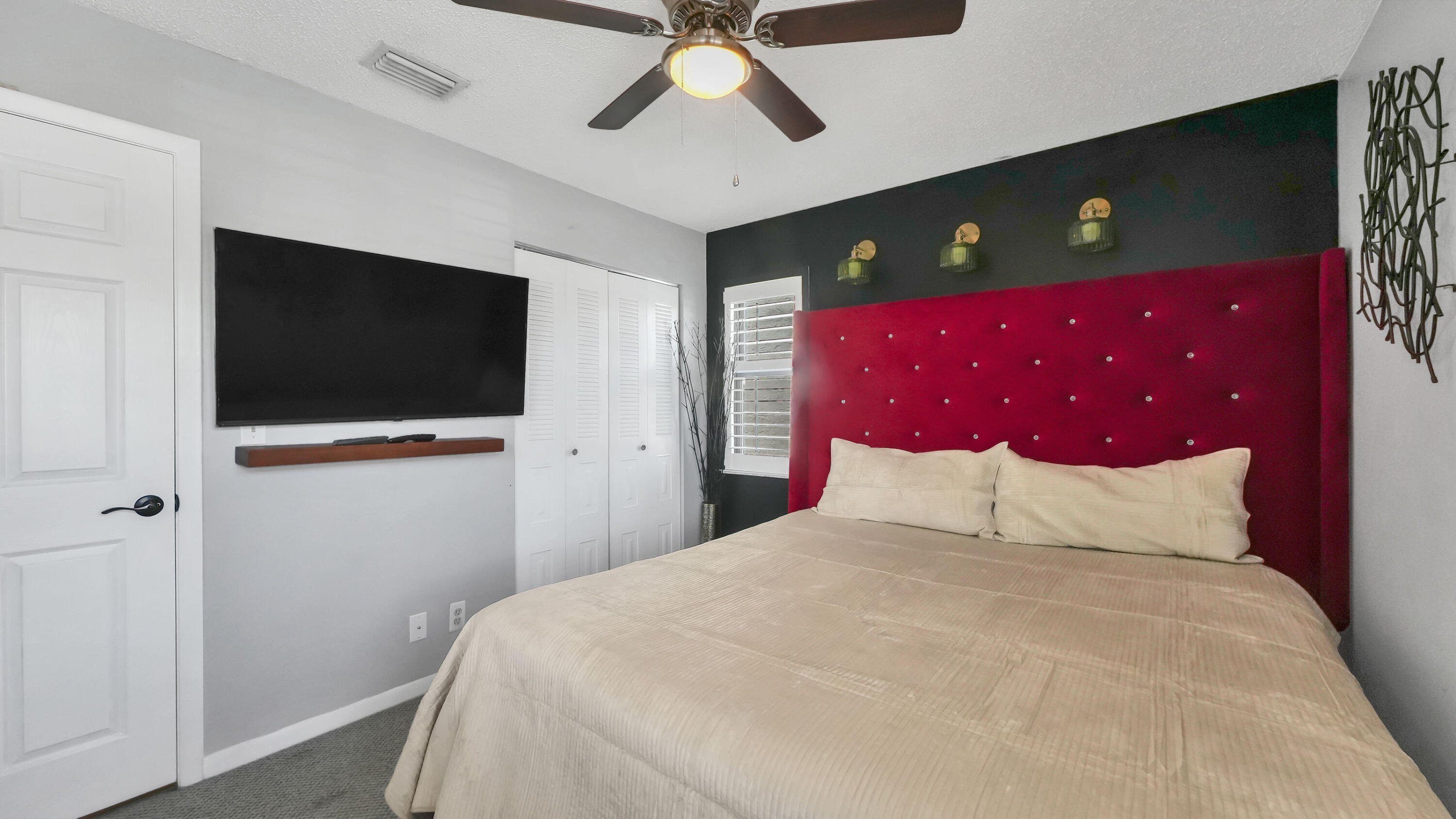 7618 Tahiti Lane # 206 — Photo 3