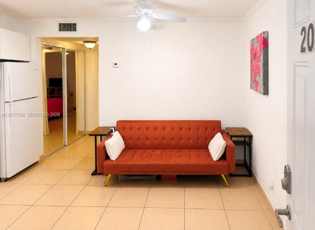 528 Meridian Ave # 202A — Photo 2