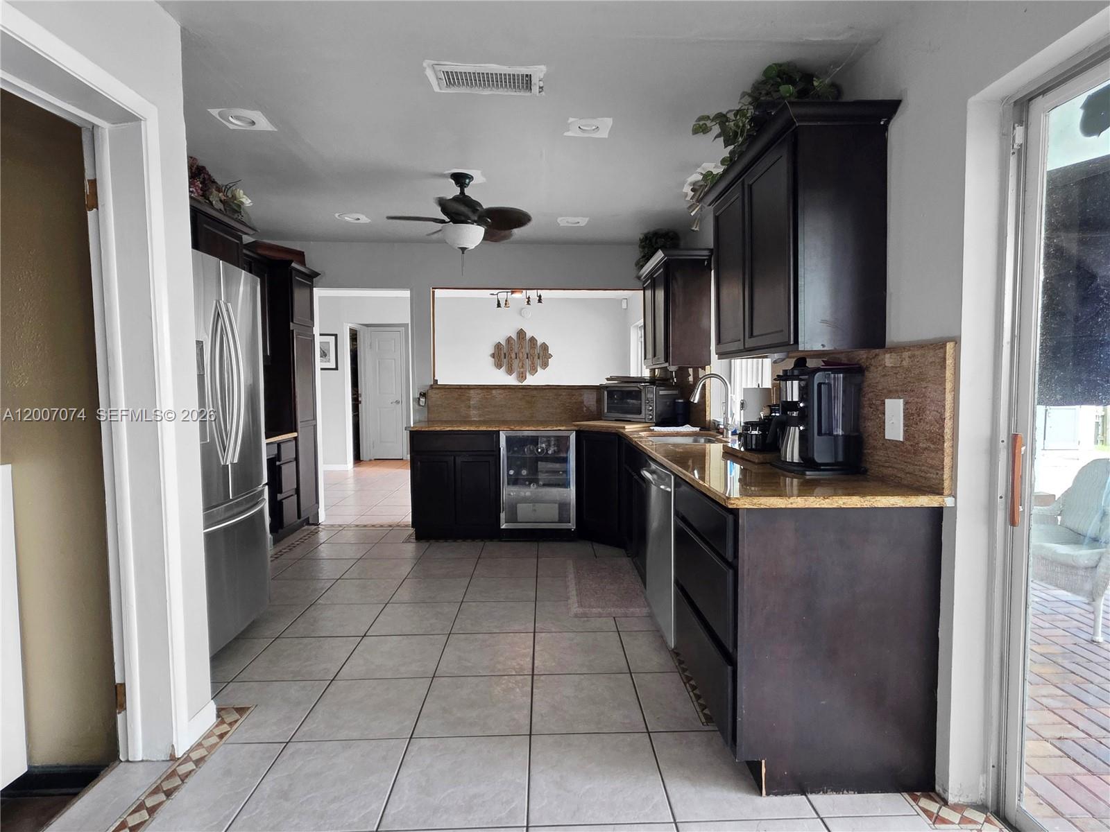 11661 NW 31st Pl — Photo 3
