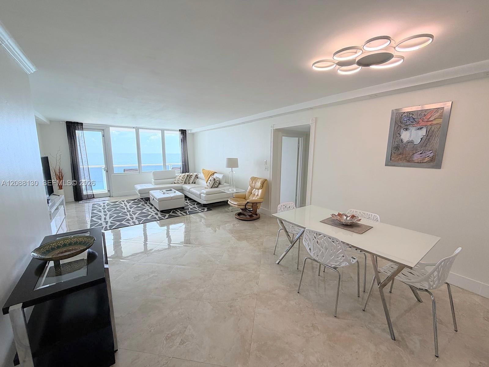 3725 S Ocean Dr # 1402 — Photo 5