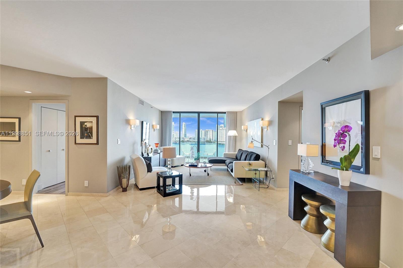 2800 Island Blvd # 1001 — Photo 4