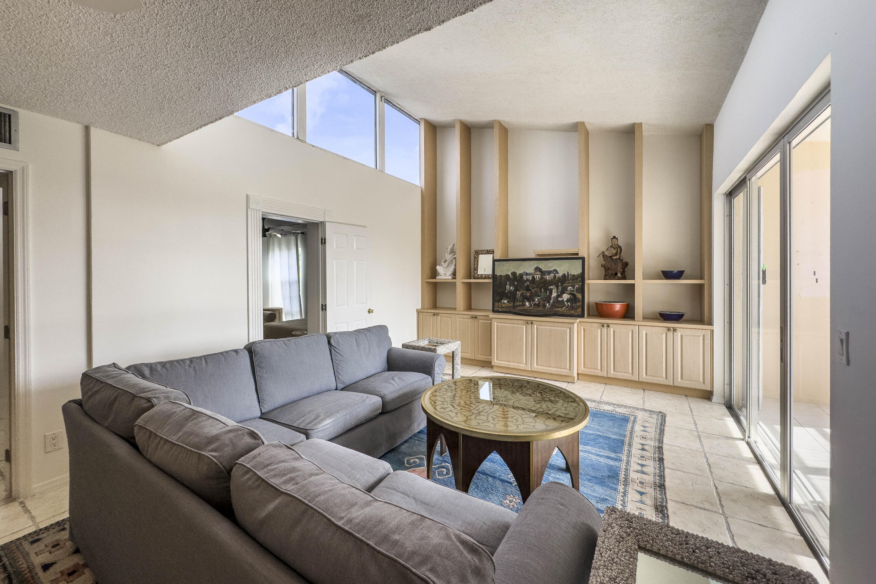2540 Boundbrook Boulevard # 204 — Photo 3